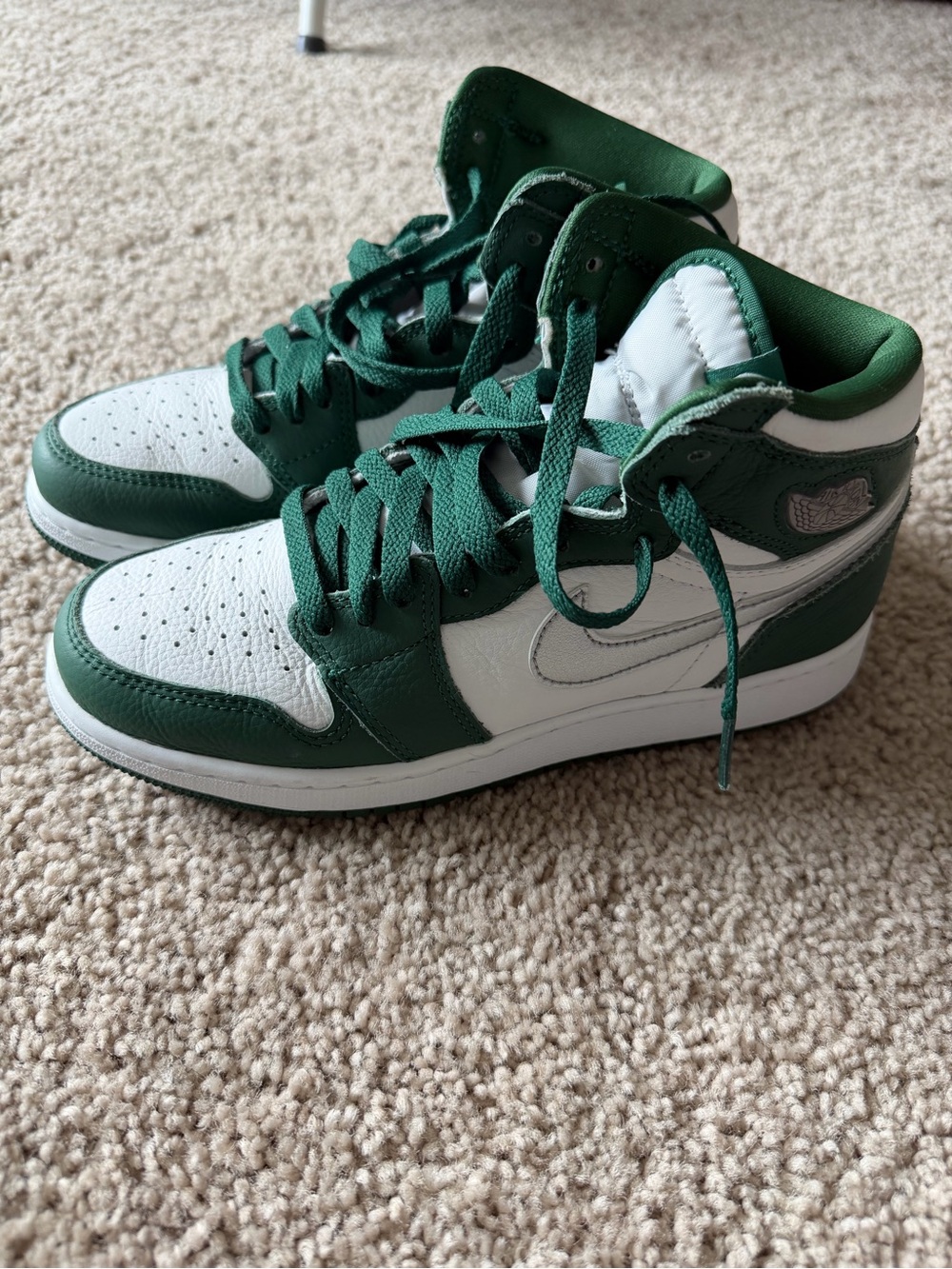 Nike Kids Green & White Mid-Top Sneakers